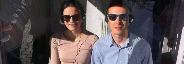 Simultano prevođenje sa sunčanim naočalama